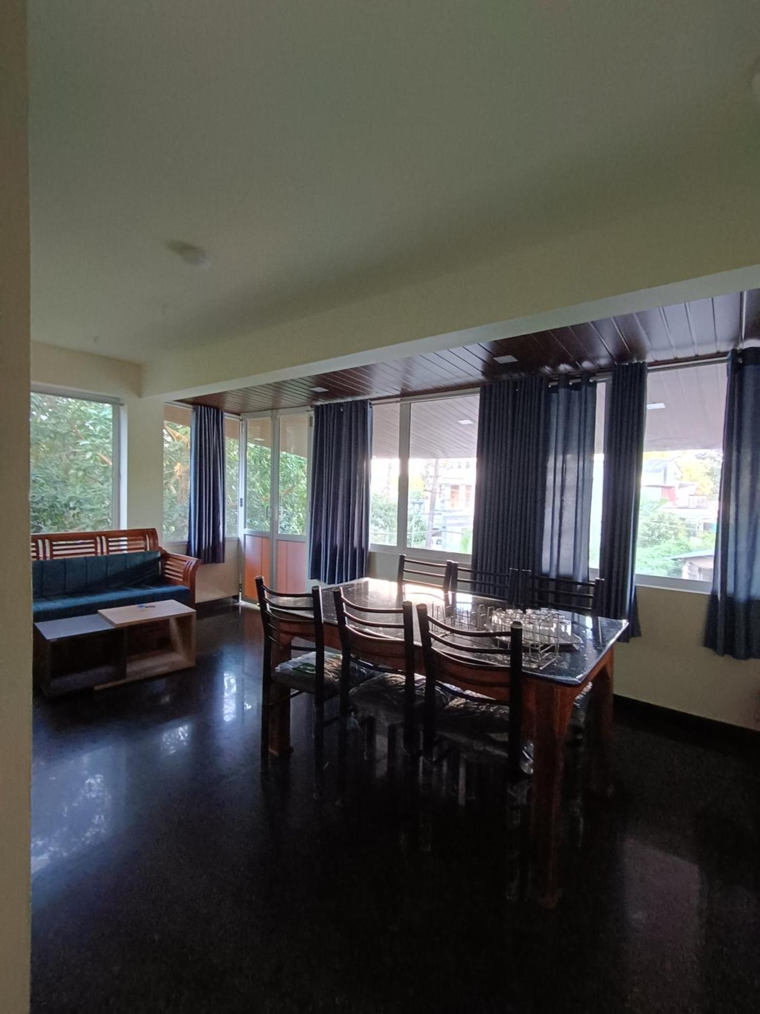High Shine Homestay Meppādi المظهر الخارجي الصورة